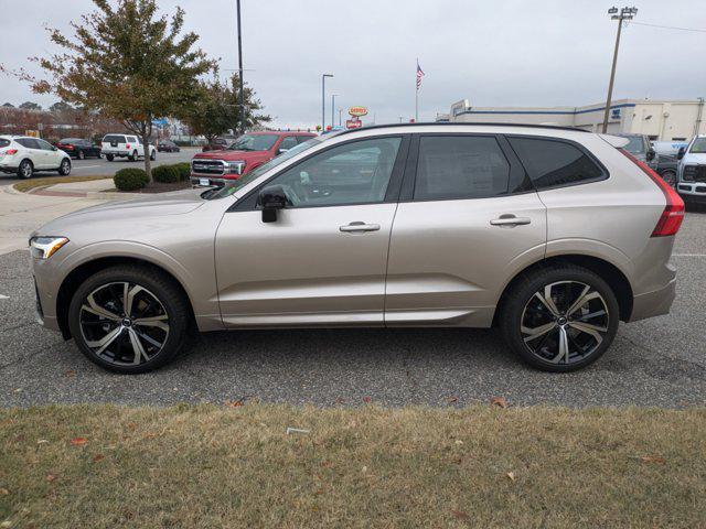 new 2025 Volvo XC60 car, priced at $60,635