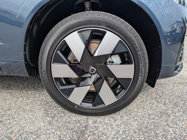 new 2025 Volvo XC60 Plug-In Hybrid car, priced at $66,245