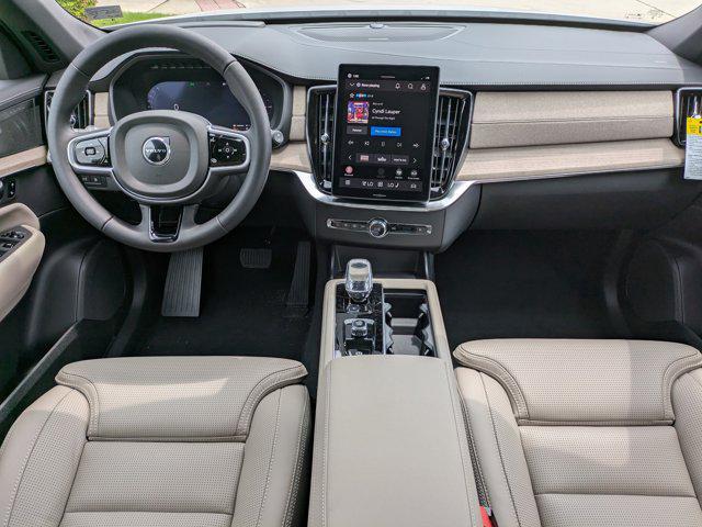 new 2026 Volvo XC90 Plug-In Hybrid car, priced at $86,125