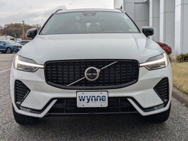 new 2025 Volvo XC60 car, priced at $61,235