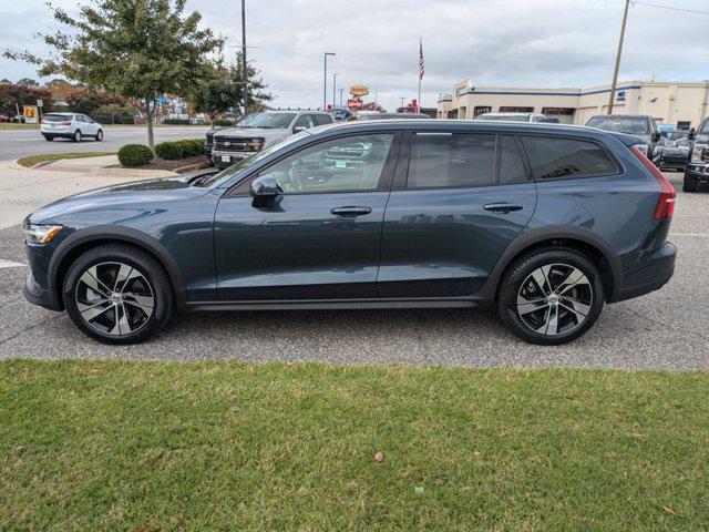 used 2023 Volvo V60 Cross Country car, priced at $41,995