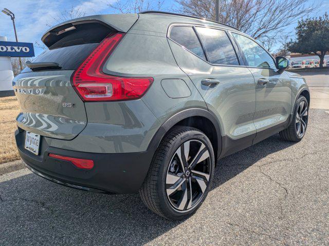 new 2025 Volvo XC40 car, priced at $49,170