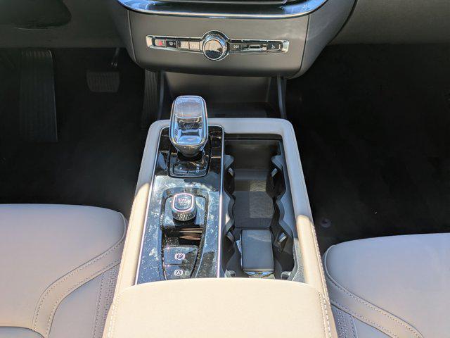 new 2026 Volvo XC90 car, priced at $67,275