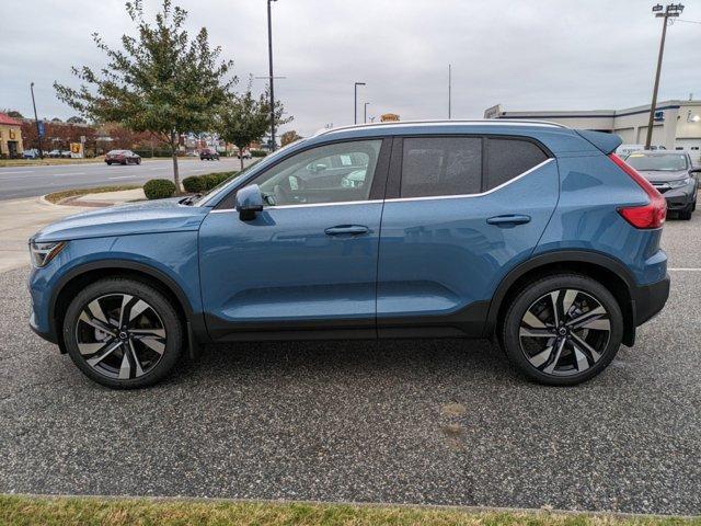 new 2024 Volvo XC40 car, priced at $47,375