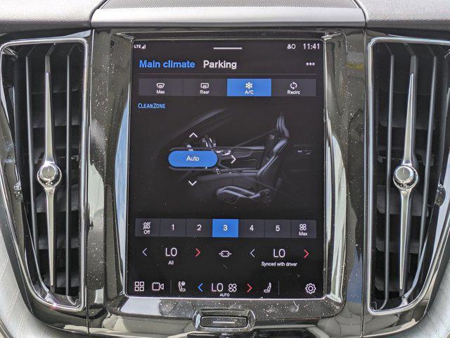 new 2025 Volvo XC60 Plug-In Hybrid car