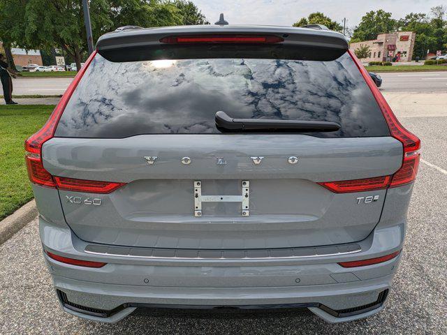 new 2025 Volvo XC60 Plug-In Hybrid car
