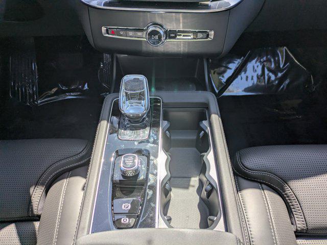 new 2026 Volvo XC90 car, priced at $75,155