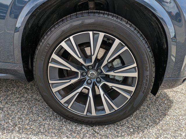 used 2022 Volvo XC90 car, priced at $42,995
