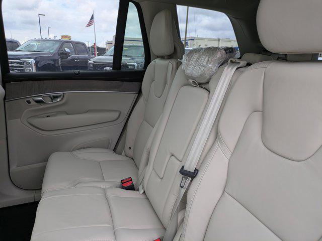 new 2026 Volvo XC90 car, priced at $75,155