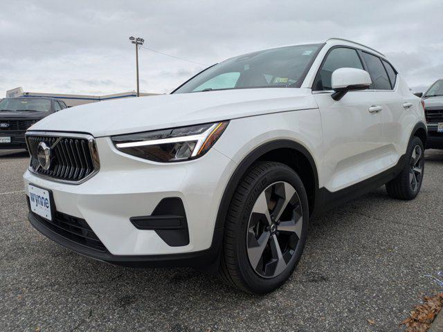 new 2025 Volvo XC40 car, priced at $46,015