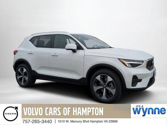 new 2025 Volvo XC40 car, priced at $46,015