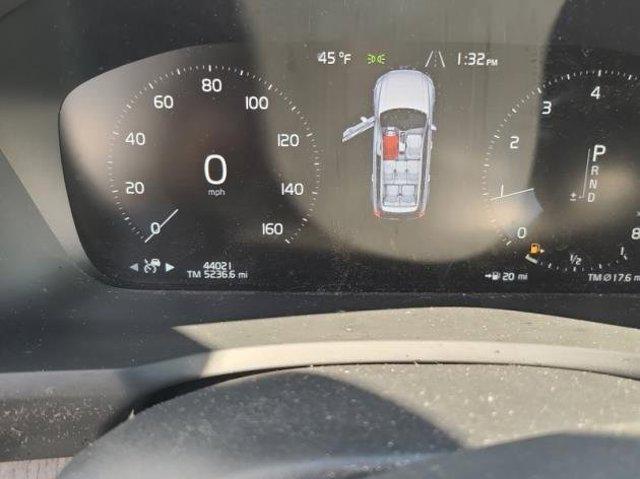 used 2022 Volvo XC90 car, priced at $45,350