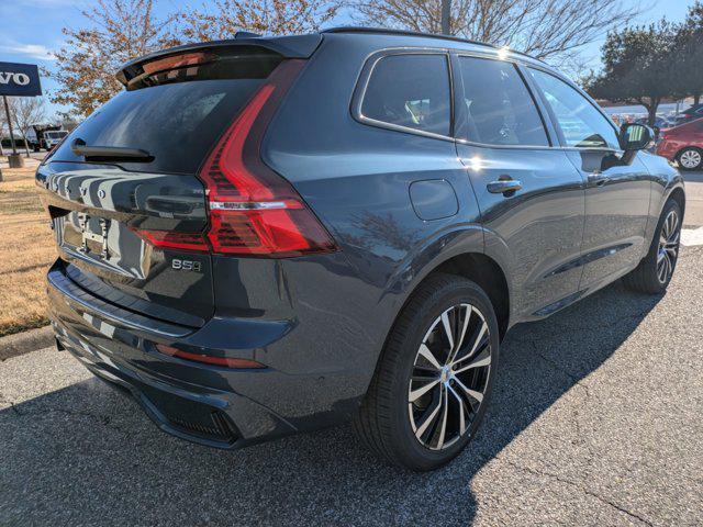 new 2025 Volvo XC60 car, priced at $55,335