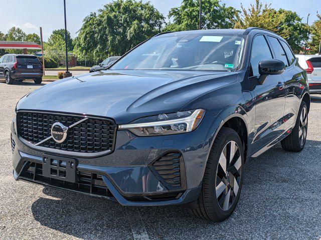 new 2025 Volvo XC60 Plug-In Hybrid car, priced at $66,260