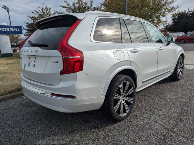 new 2025 Volvo XC90 Plug-In Hybrid car