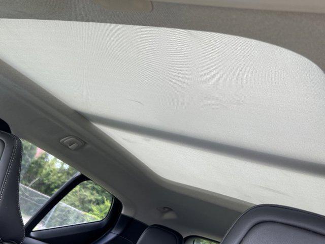 used 2020 Volvo XC40 car, priced at $26,995