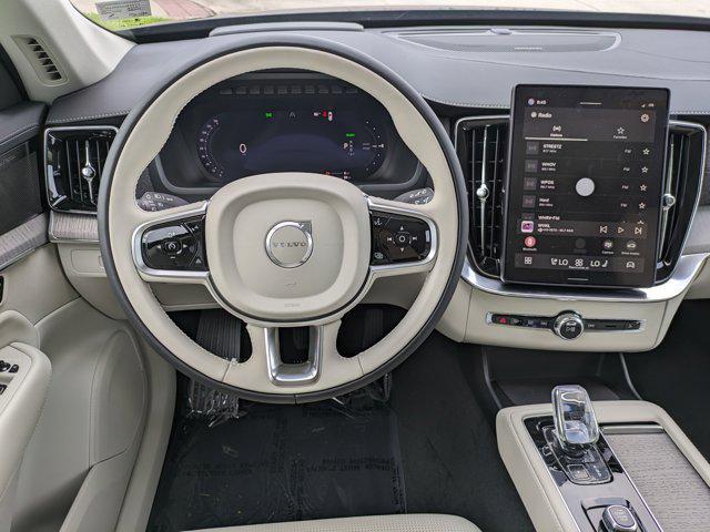 new 2026 Volvo XC90 Plug-In Hybrid car