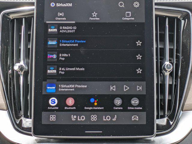 new 2025 Volvo XC90 car, priced at $69,155
