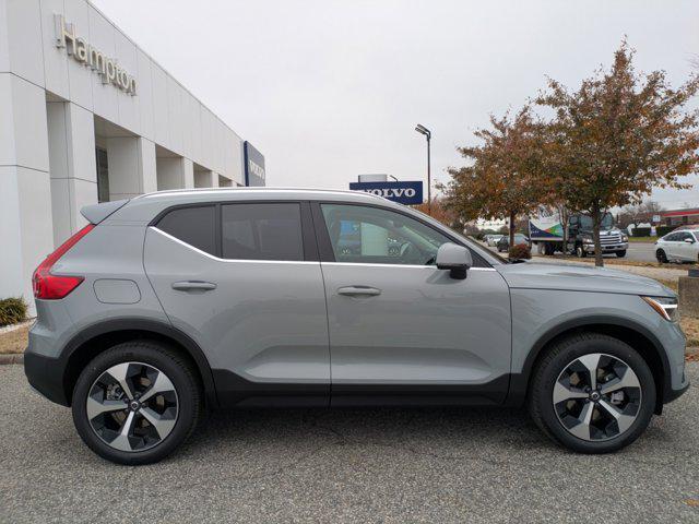 new 2025 Volvo XC40 car, priced at $46,015