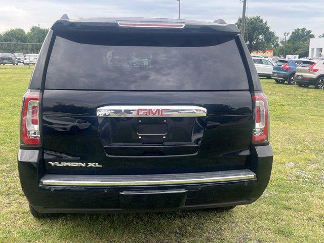 used 2020 GMC Yukon XL car, priced at $38,808