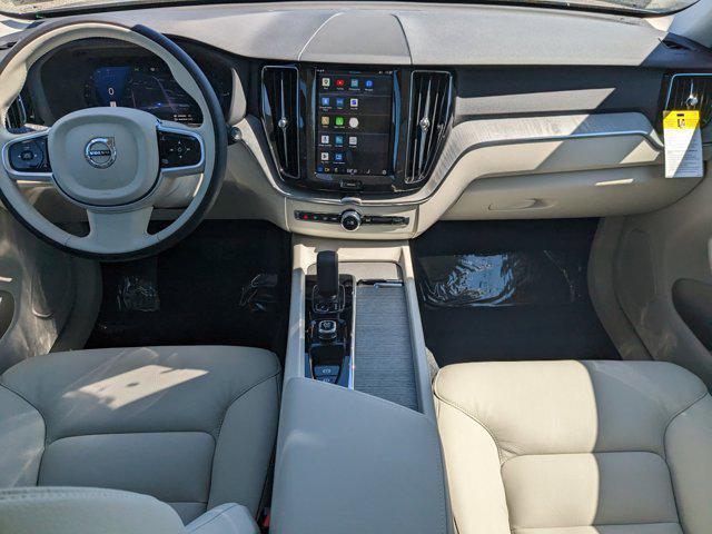 new 2025 Volvo XC60 Plug-In Hybrid car