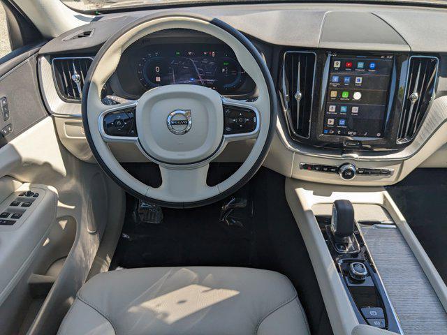 new 2025 Volvo XC60 Plug-In Hybrid car