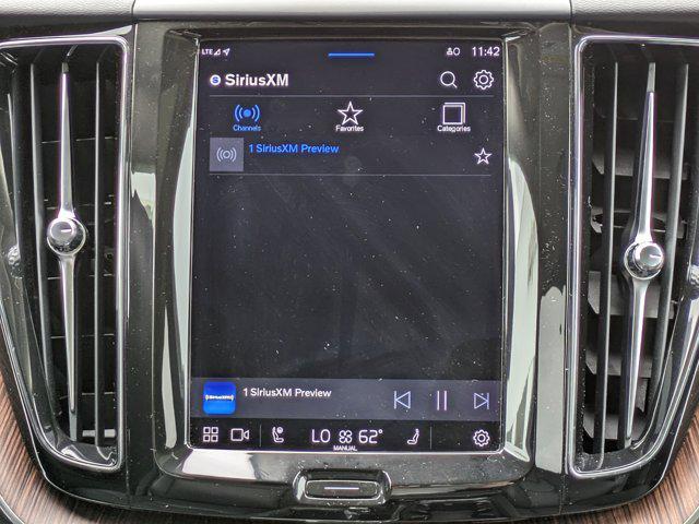 used 2023 Volvo XC60 car, priced at $42,995