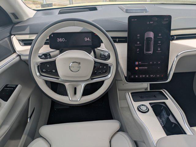 new 2025 Volvo EX90 car, priced at $85,640