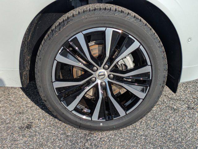 new 2025 Volvo XC60 car, priced at $55,335