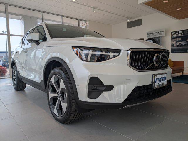 new 2025 Volvo XC40 car, priced at $47,145