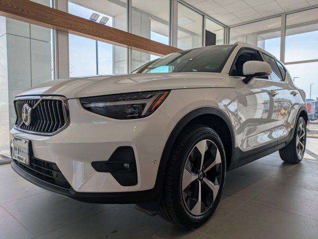 new 2025 Volvo XC40 car, priced at $47,145