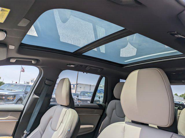 new 2025 Volvo XC90 car, priced at $73,555