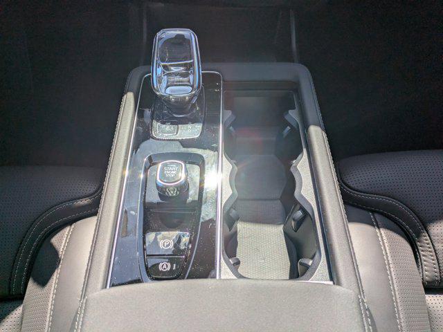 new 2026 Volvo XC90 car, priced at $75,445