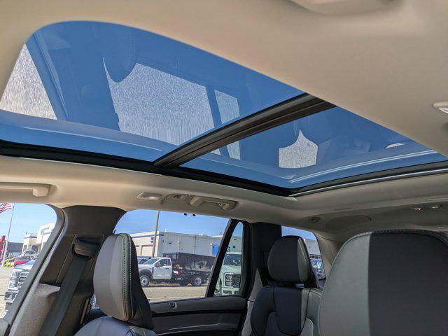 new 2026 Volvo XC90 car, priced at $75,445