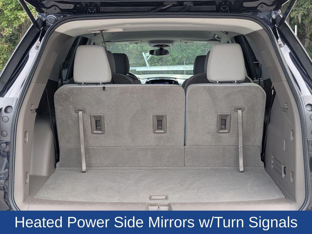 used 2020 Chevrolet Traverse car, priced at $22,000