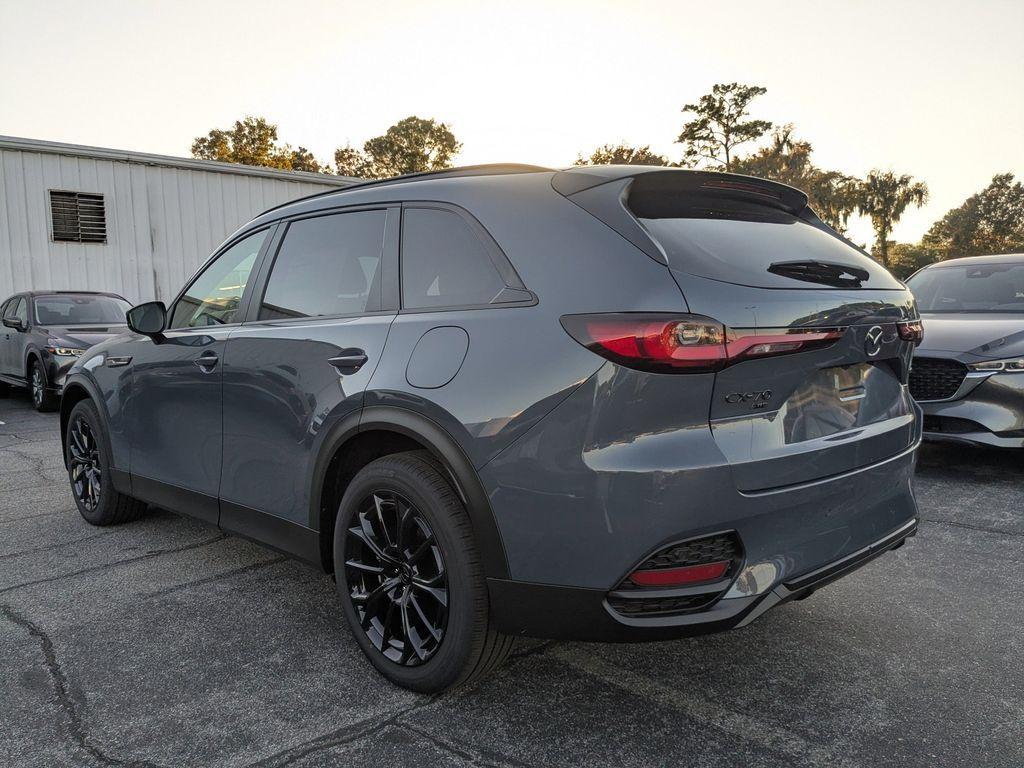 new 2026 Mazda CX-70 car