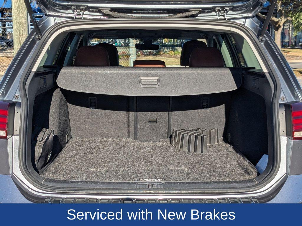 used 2018 Volkswagen Golf Alltrack car, priced at $25,000