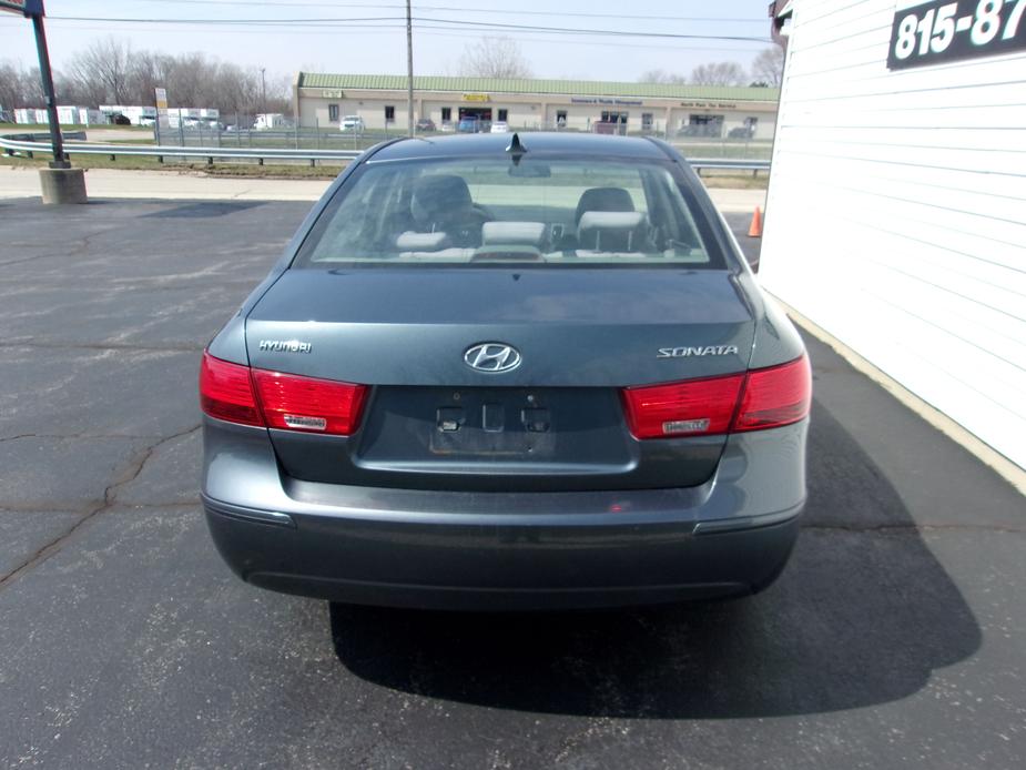 used 2009 Hyundai Sonata car, priced at $5,395
