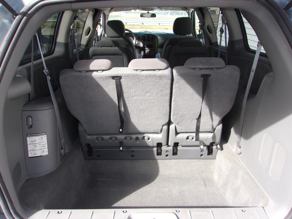 used 2006 Dodge Grand Caravan car, priced at $4,395