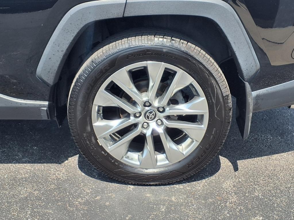 used 2021 Toyota RAV4 car, priced at $30,950