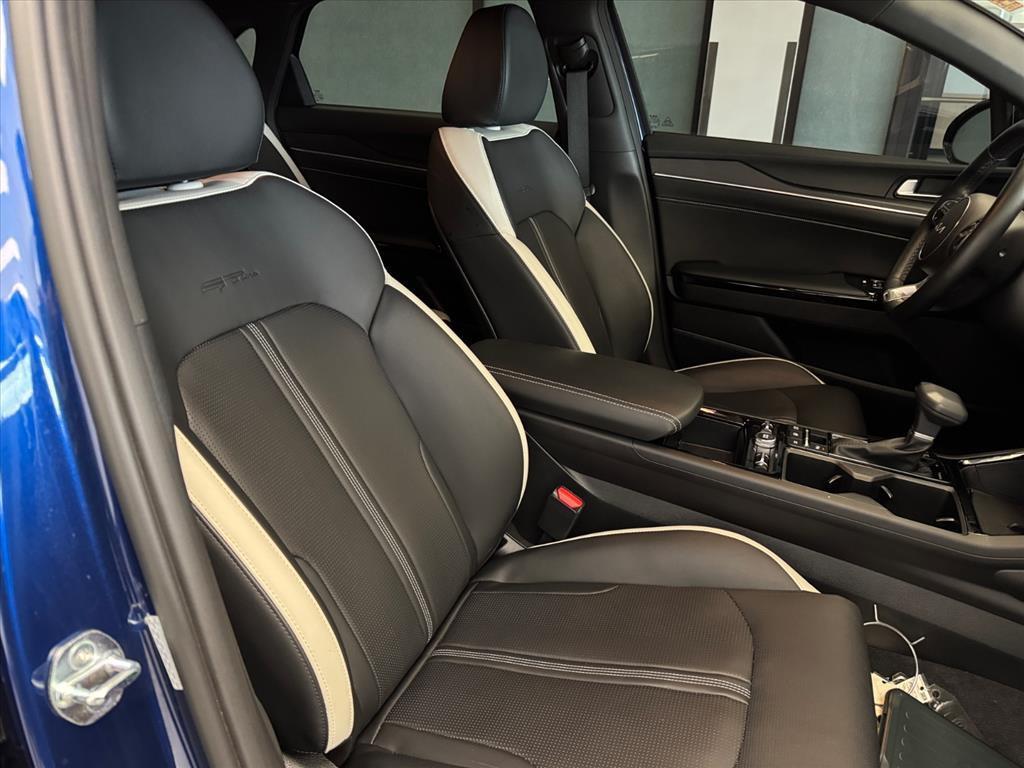 used 2025 Kia K5 car, priced at $29,940