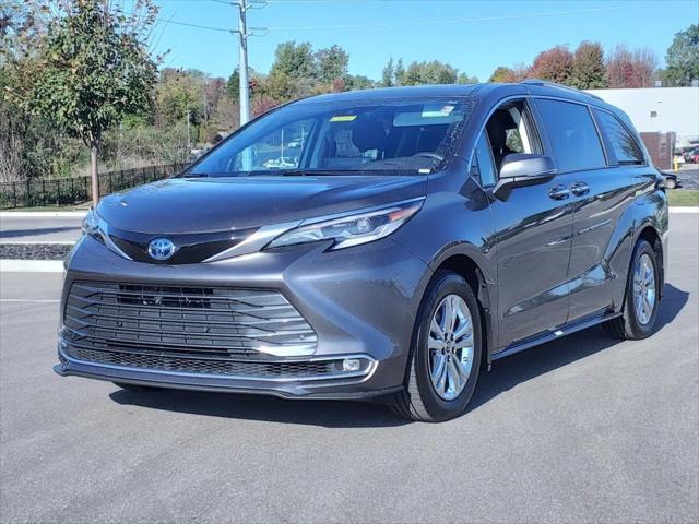 used 2023 Toyota Sienna car, priced at $54,950