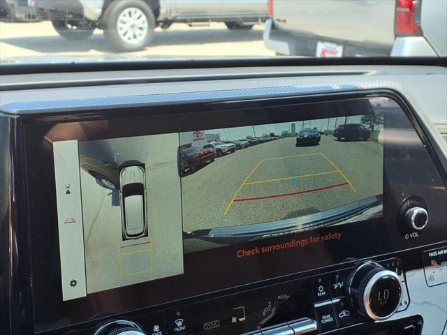 new 2025 Toyota Highlander car, priced at $55,437