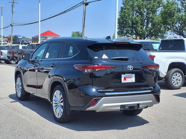 new 2025 Toyota Highlander car, priced at $55,437