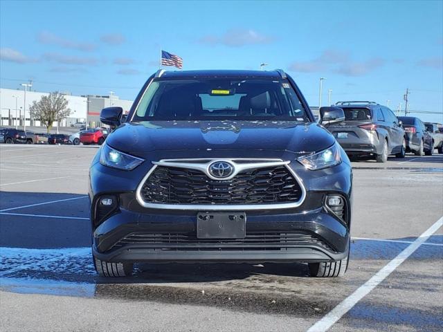 used 2024 Toyota Highlander car, priced at $44,940