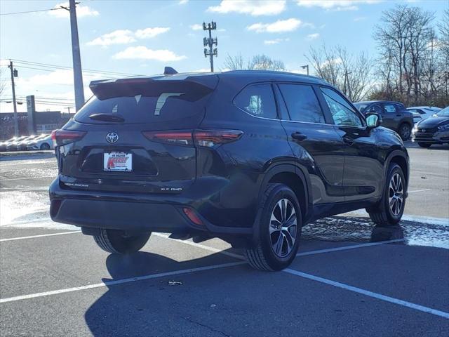 used 2024 Toyota Highlander car, priced at $44,940