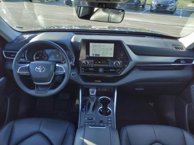 used 2024 Toyota Highlander car, priced at $44,940