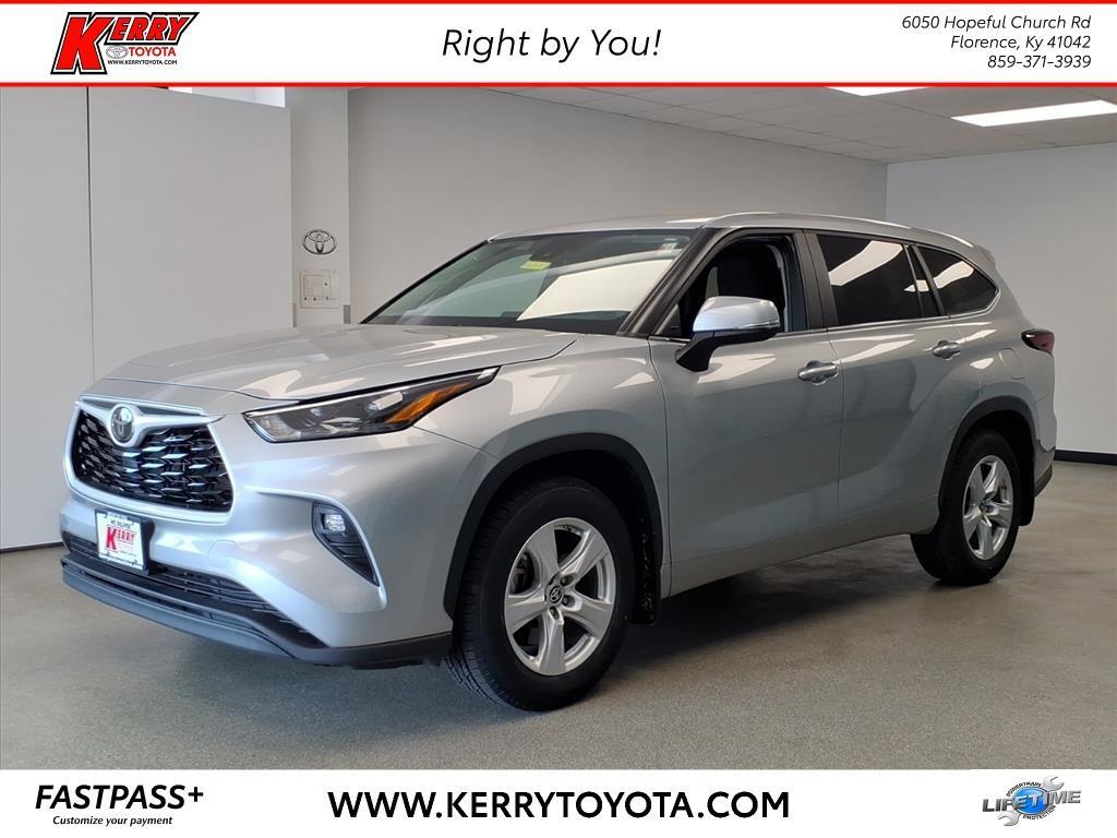 used 2024 Toyota Highlander car, priced at $39,950