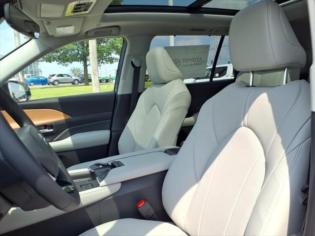 new 2025 Toyota Grand Highlander car, priced at $57,841