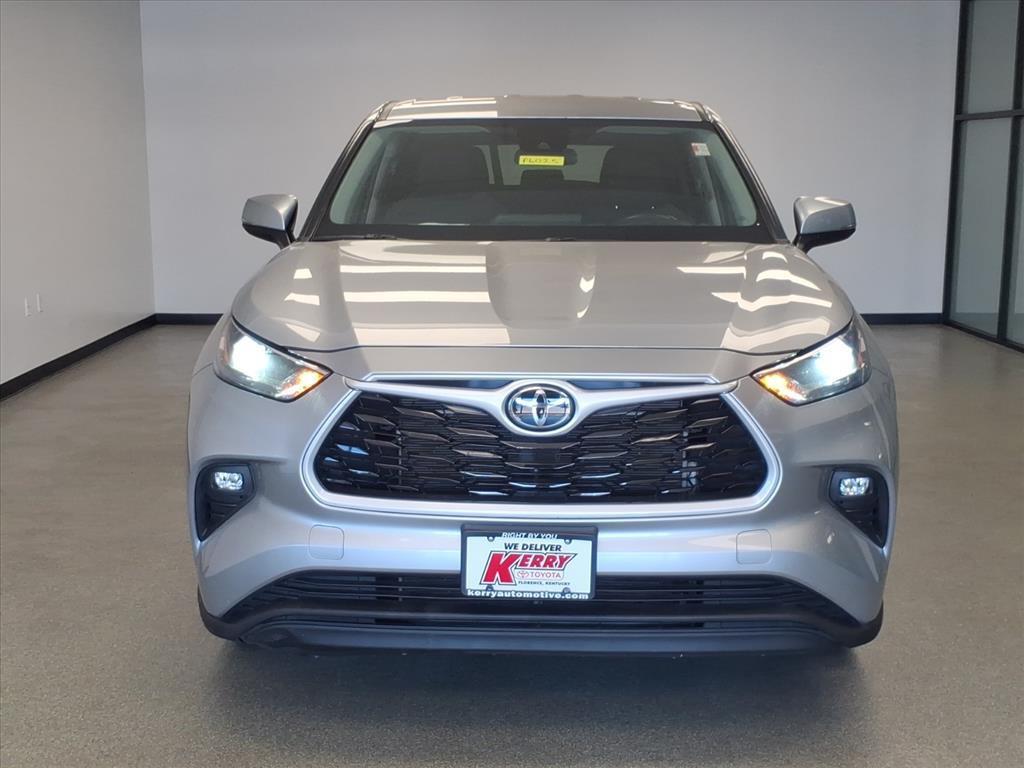 used 2024 Toyota Highlander car, priced at $36,940